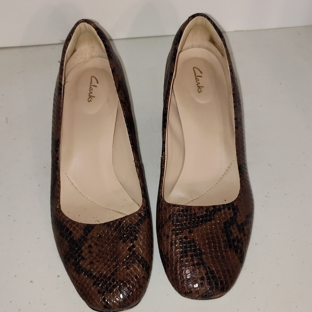 Clarks heels Snakeskin Heel Size 7